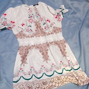 Brown and white dress, extra large